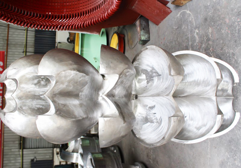 Petrol Soğutma Pelton Turbine Jeneratörü dökme demir gövdeli Pelton Turbine Güç Jeneratörü