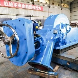 220V-11000V Turgo Turbine 50-400M Rütbeli Voltaj 200KW-30MW Rütbeli Güç