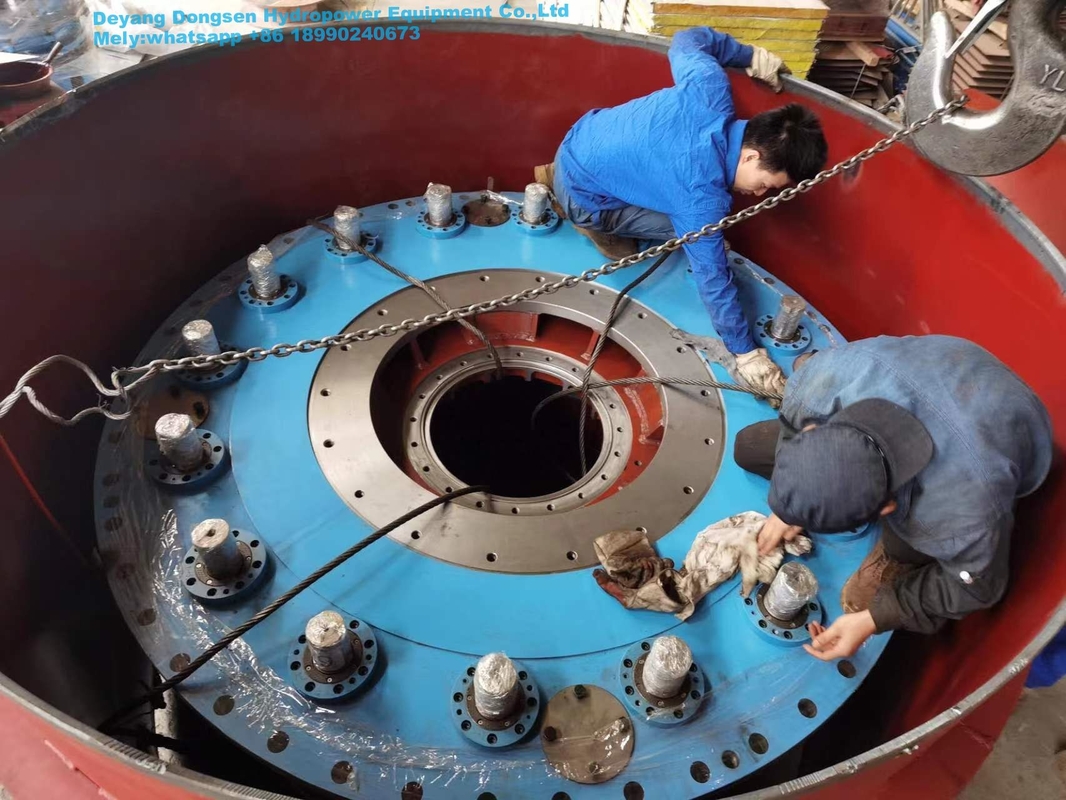 Güç Dikey Su Türbini Jeneratörü fırçasız 200kw-20mw 450-1000 RPM 220V-690V