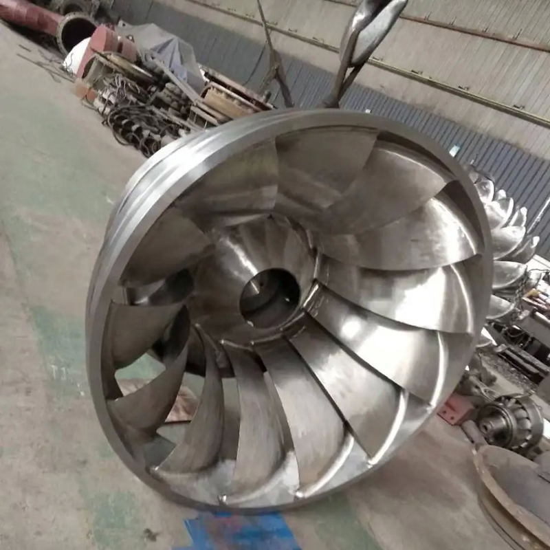Vertikal veya yatay 450-1000RPM nominal hızı Paslanmaz Çelik Koşucu ile Francis Turbin Jeneratörü