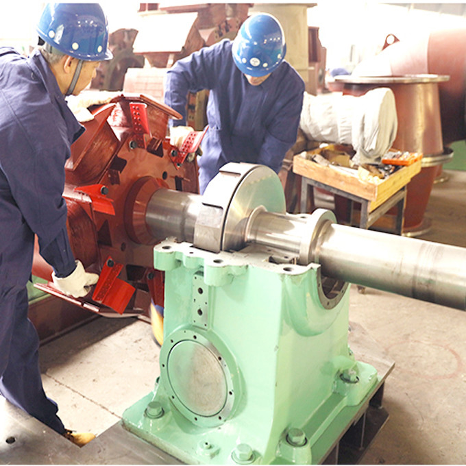 Özel tasarlanmış 100kw-50mw Pelton Turbine Enerji Jeneratörü 50/60Hz yüksek başlı