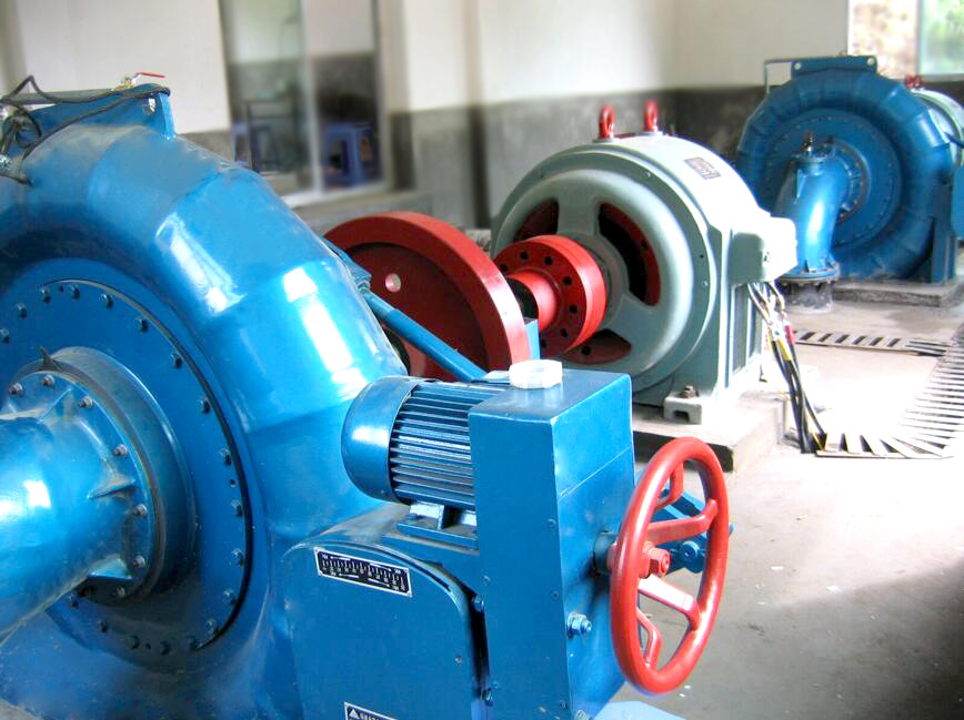 Dikey veya yatay Francis türbine jeneratörü Otomatik kontrol modu 300KW-20MW 400V 800V 6.3kV 10kV