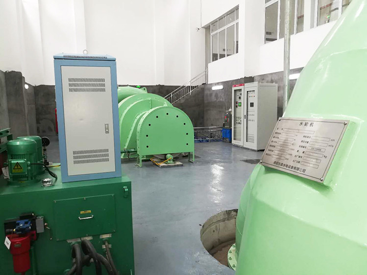 5m-500m su başlığı operasyonları için özel 200kw-20mw hidro türbin jeneratörü