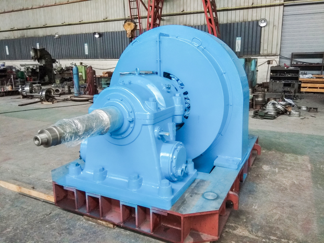 220V-690V nominal voltajı ve 300-3000 rpm hız aralığı olan çiftlik su türbünü