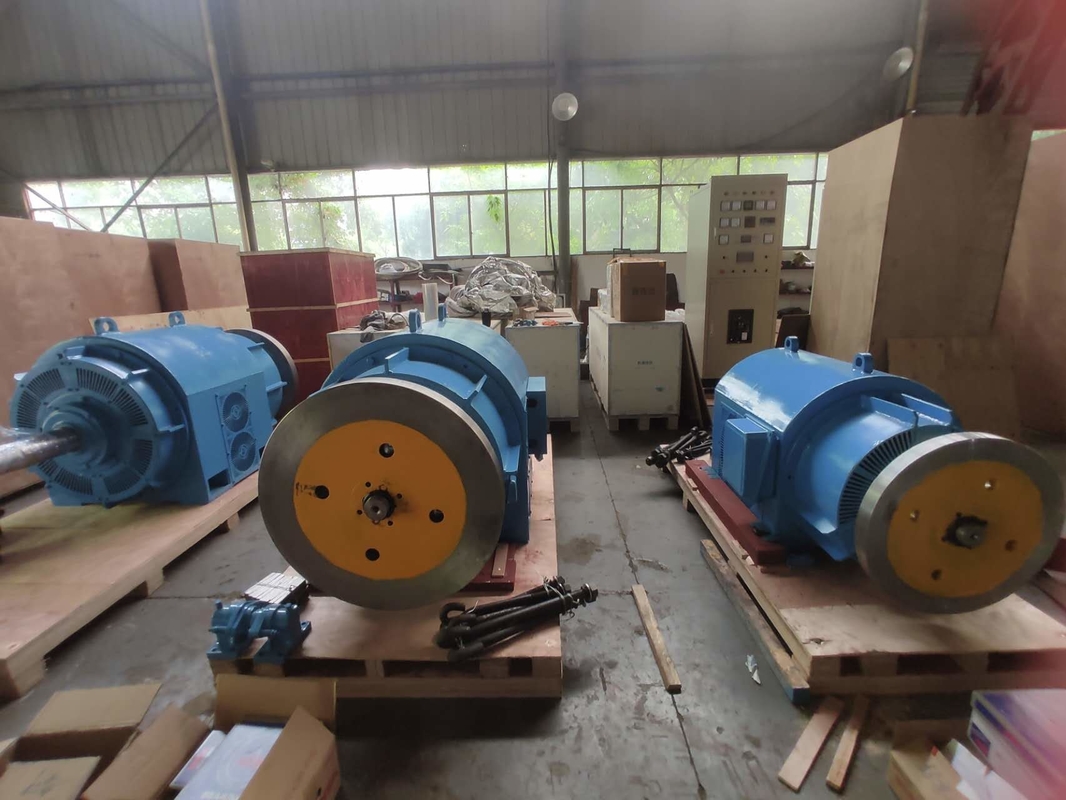 Voltaj Su Türbini Jeneratörü Otomatik Kontrol Sistemi İç / Dış Soğutma 450-1000 RPM