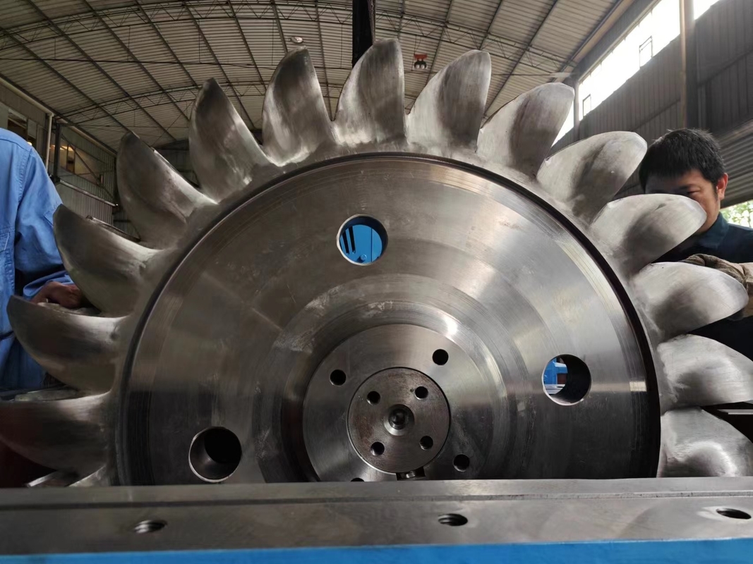 500KW-10MW hidro türbin jeneratörü Çeşitli Su Başlığı Yükseklikleri için 450-1000rpm'de çalışır