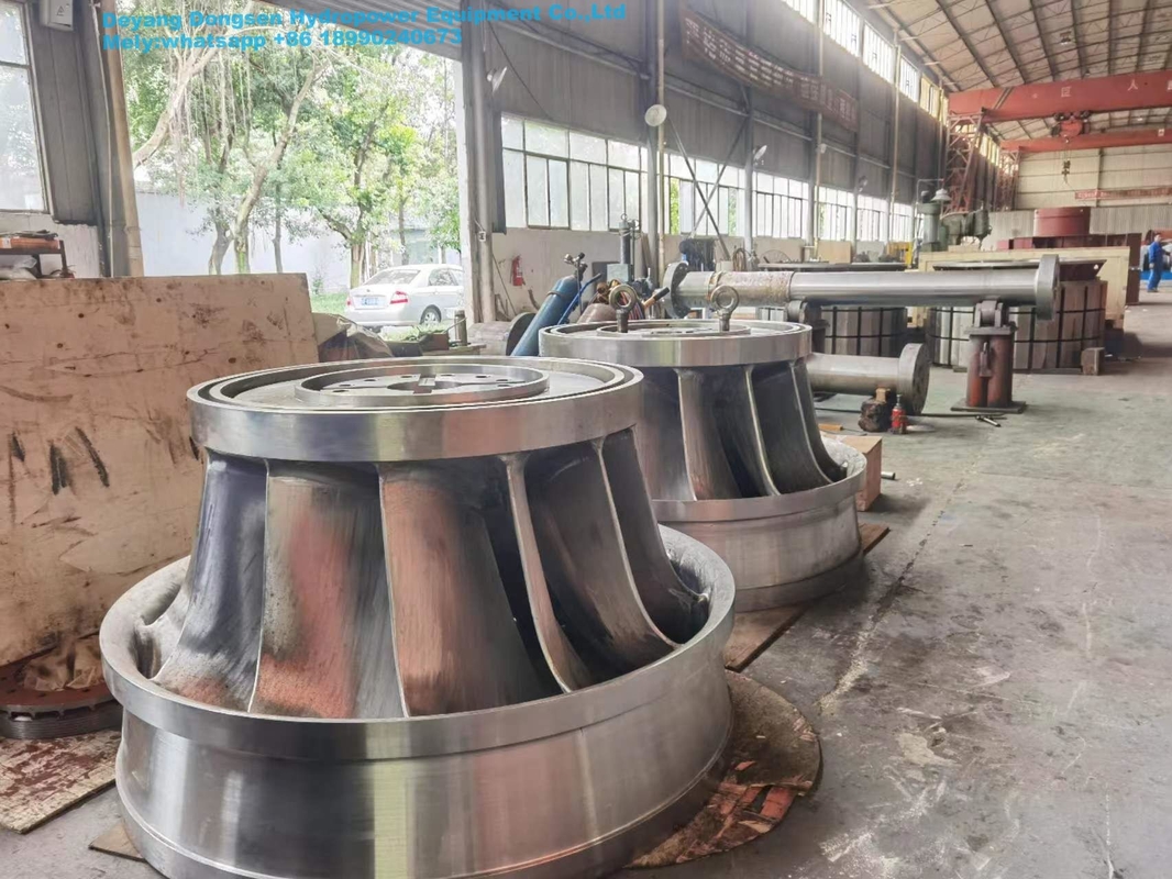 90-96% verimlilik hidroenerji için hidro türbin jeneratörü 5m-500m Su başlığı 450-1000 RPM
