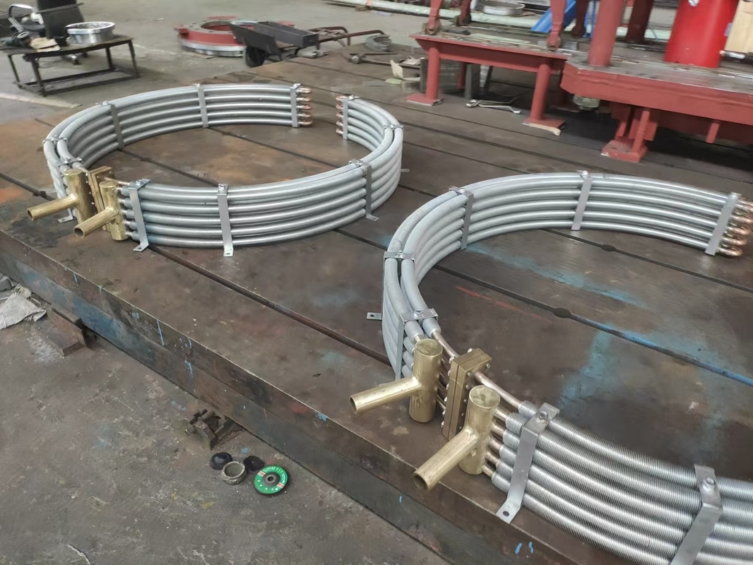 0-80.C sıcaklık aralığı ve 150RPM-1000RPM hız aralığı ile hidro turbinin kalıcı yağ soğutucusu