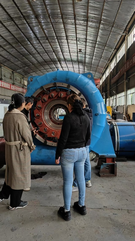200kw-20mw Su türbini jeneratörü Dikey / yatay kurulum Uzun kullanım süresi
