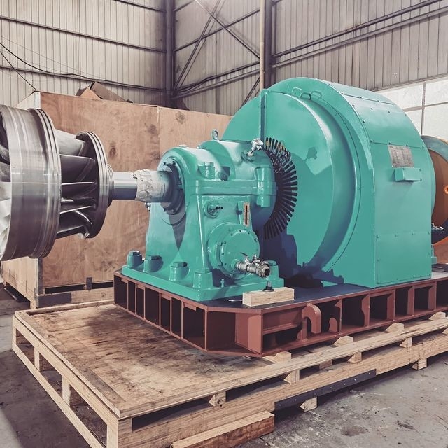 Otomatik El Denetimli Dikey / Yatay fırçasız 50Hz/60Hz Su Türbini Jeneratörü