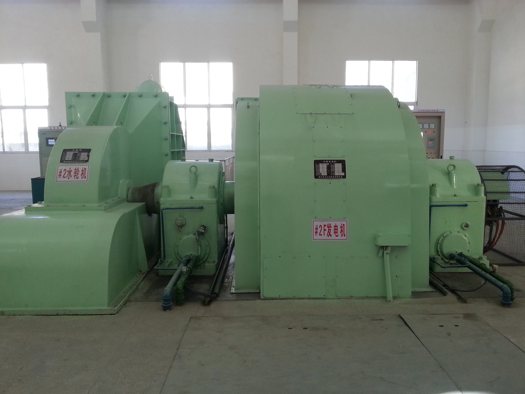 Yüksek Hidrolik Mikro Bilgisayar Yöneticisi, Şebekeye / Şebeke Sistemine 100KW-3MW için Hidro Turbin Jeneratörü