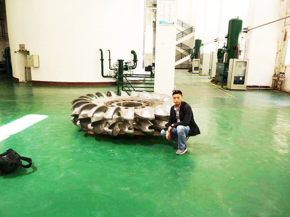 Dikey Kurulum Yöntemi 10 MPa'lık giriş basıncı olan hidro türbin koşucuları sertleştirilmiş metaller malzeme kapasiteleri