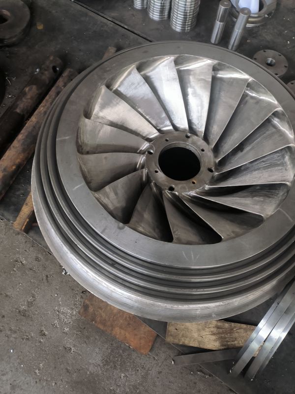 Özel giriş diametresi 1-5 Metre Hidro türbine koşucu ve nominal rotor hızı 100rpm 200rpm 300rpm 500rpm 1000rpm