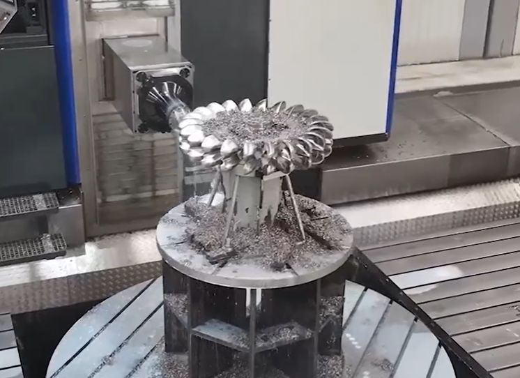 Çevre dostu Pelton Turbine Jeneratörleri Sürdürülebilir Enerji Projeleri İçin Dayanıklı Hidroelektrik Ekipmanı