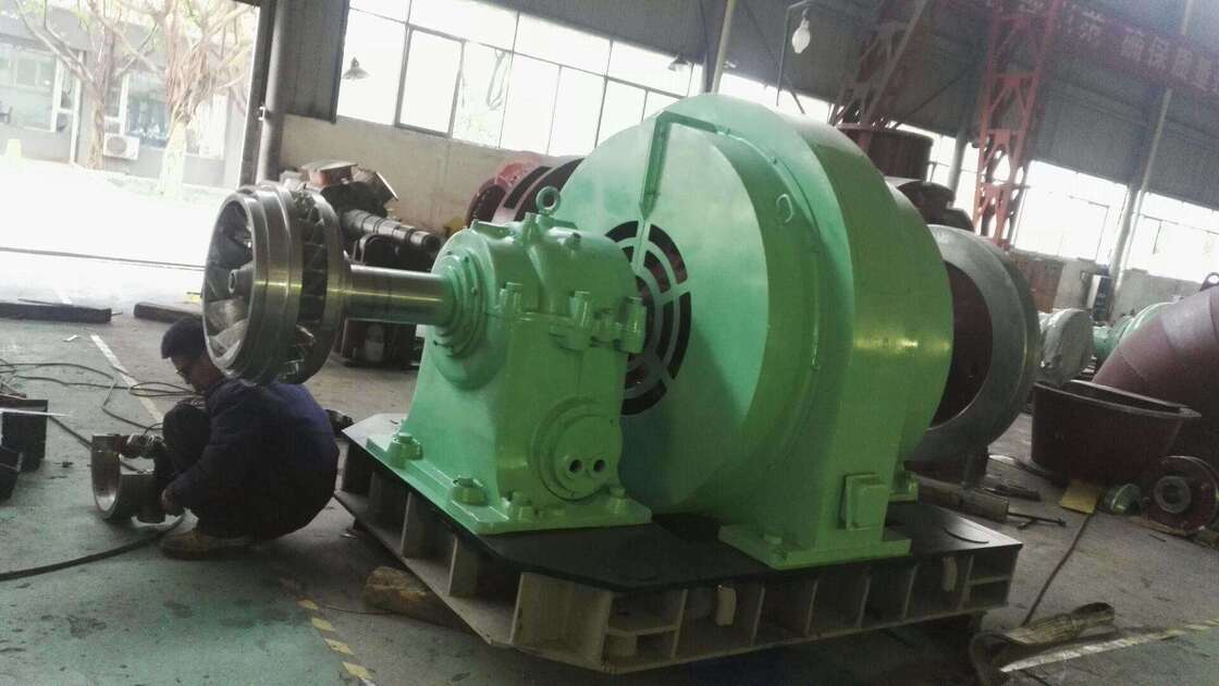 Otomatik Kontrol Modlu Francis Türbin Jeneratörü, Yatay veya Dikey Yerleşimli ve Güç Üretimi İçin 450-1000 RPM Anma Hızlı