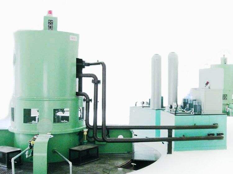 Hava veya Su Soğutma Kaplan Hidrotürbin Jeneratörü Yenilenebilir Enerji Projeleri İçin 400-1600 Rütbeli Rotor Hızı ve % 95'e Kadar Verimlilik