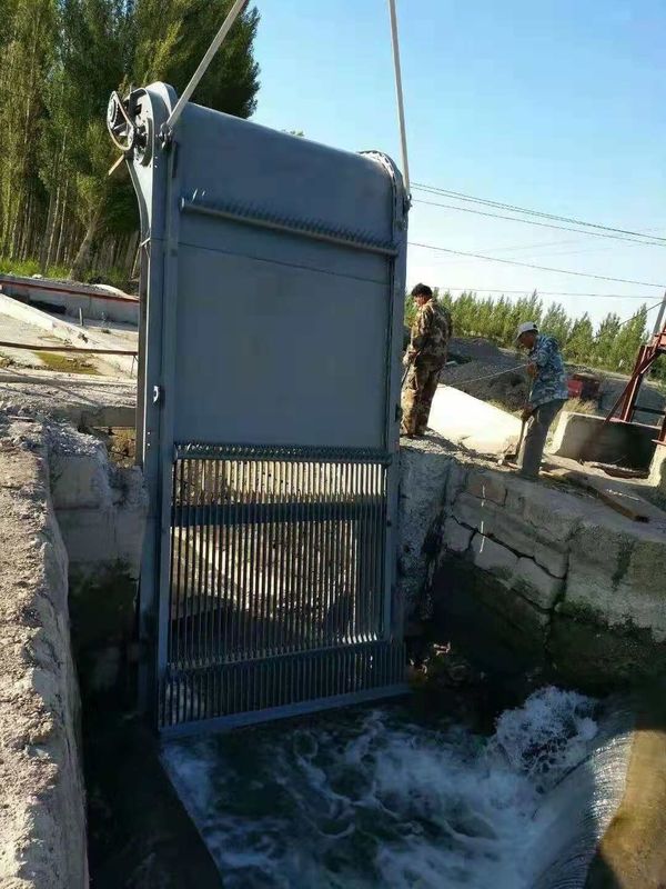 Endüstriyel çöp rafı temizleme makinesi, çevre dostu bir işletim için otomatik veya manuel kontrollü özelleştirilebilir boyutlar