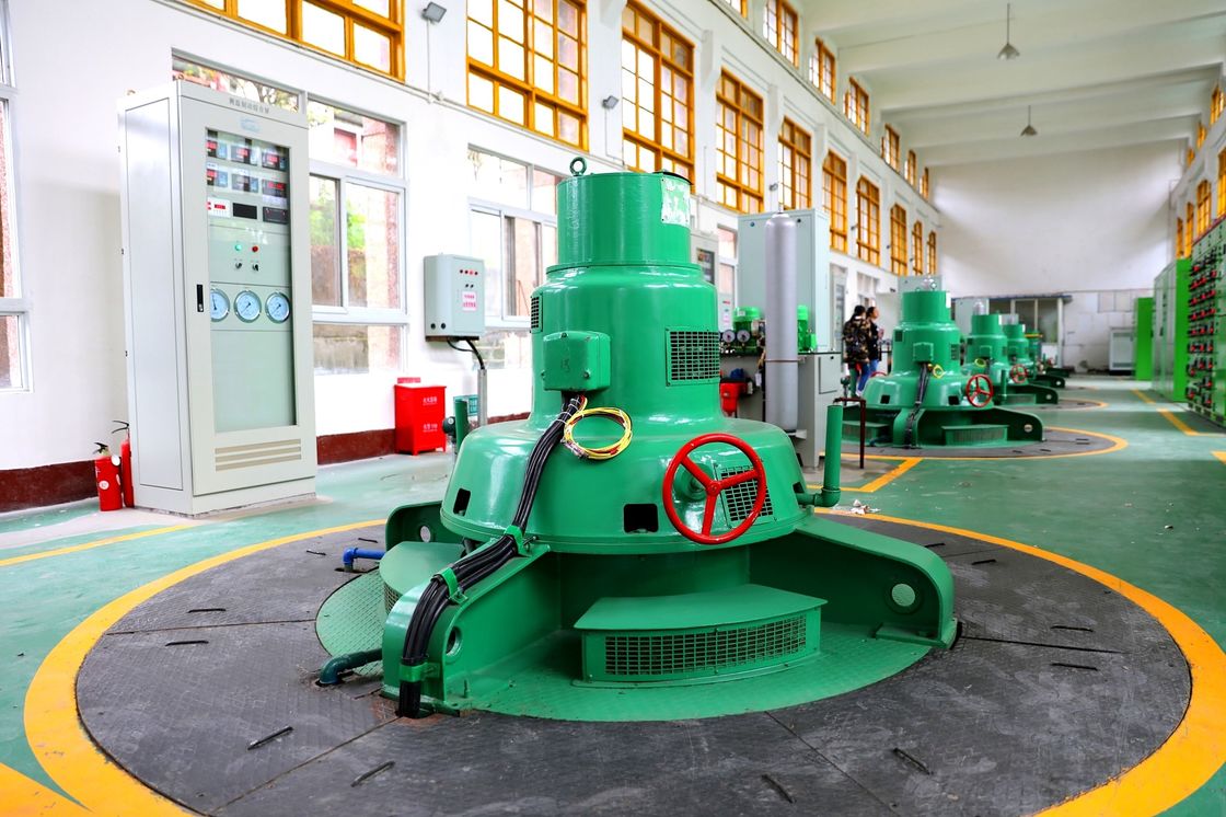 Çevre dostu enerji üretimi için 300KW-20MW güç aralığı ve düşük bakım ile 20-900RPM Su Türbini Jeneratörü