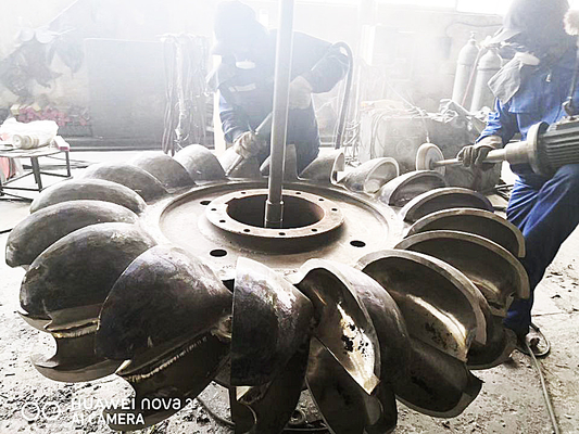 100kw-50mw Güç Çıktısı Pelton Wheel Turbine Generator With Air / Oil Cooling Method