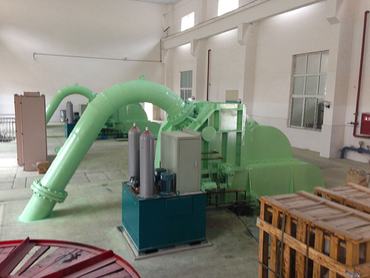 Verimlilik Pelton türbin jeneratörü IP54 Rated Air/Oil Cooling Speed Range 500-3000r/min